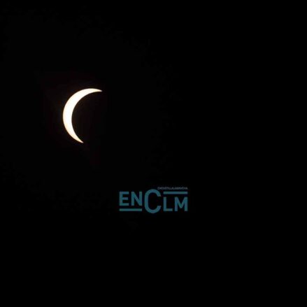 Fotos |  El eclipse que paralizó a Cuenca: el anochecer histórico que quedará marcado en miles de retinas — imagen 8