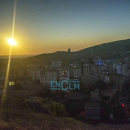 Fotos |  El eclipse que paralizó a Cuenca: el anochecer histórico que quedará marcado en miles de retinas — imagen 33