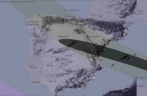Franja en la que pasará el eclipse sobre las 20:31 horas.