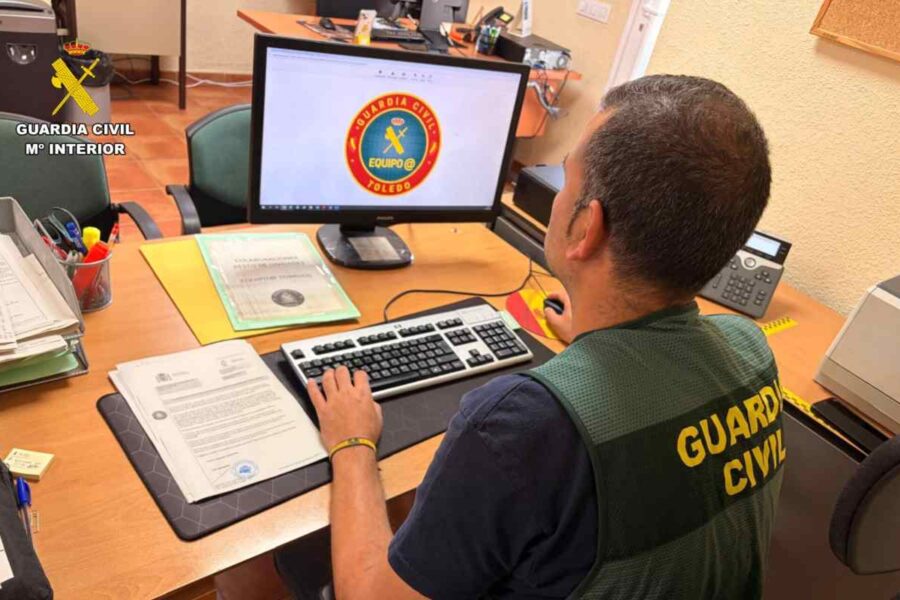 Recuperan 30.000 euros estafados a una empresa de Toledo e investigan a una mujer de 22 años como presunta autora