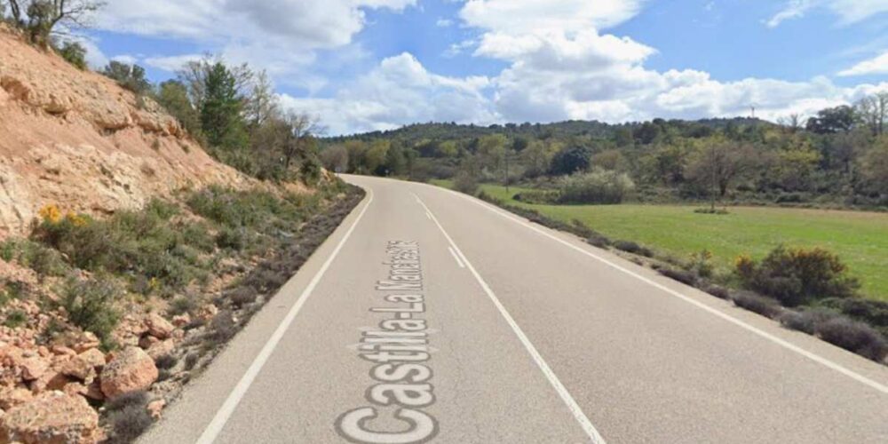 Paso de la CM-2115 por el término municipal de Trillo.