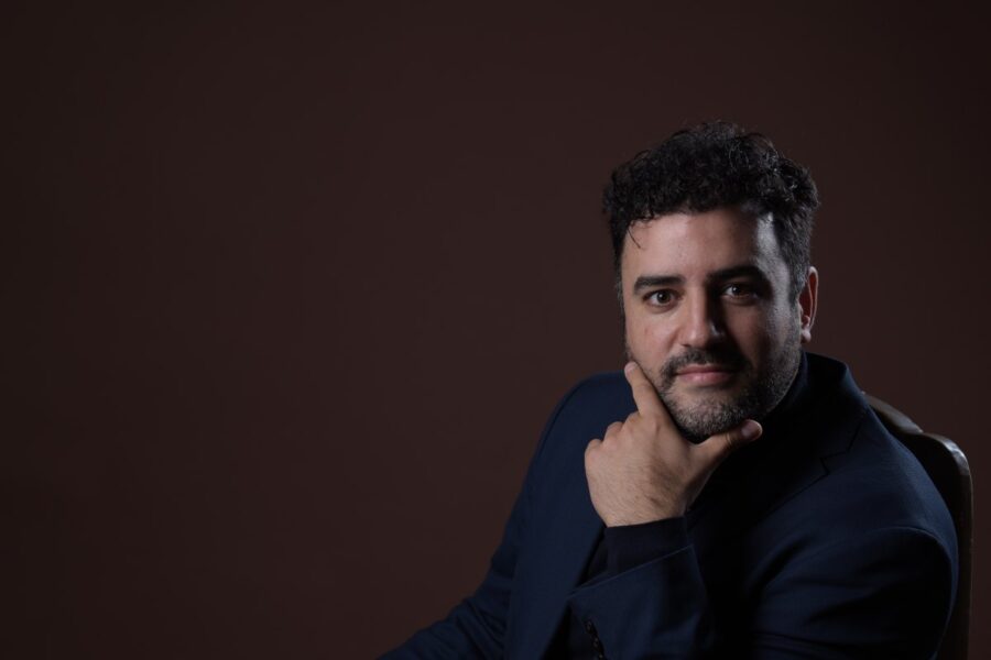 El talento de Ulises Illán enamora en América dirigiendo a la Orquesta Sinfónica de Costa Rica