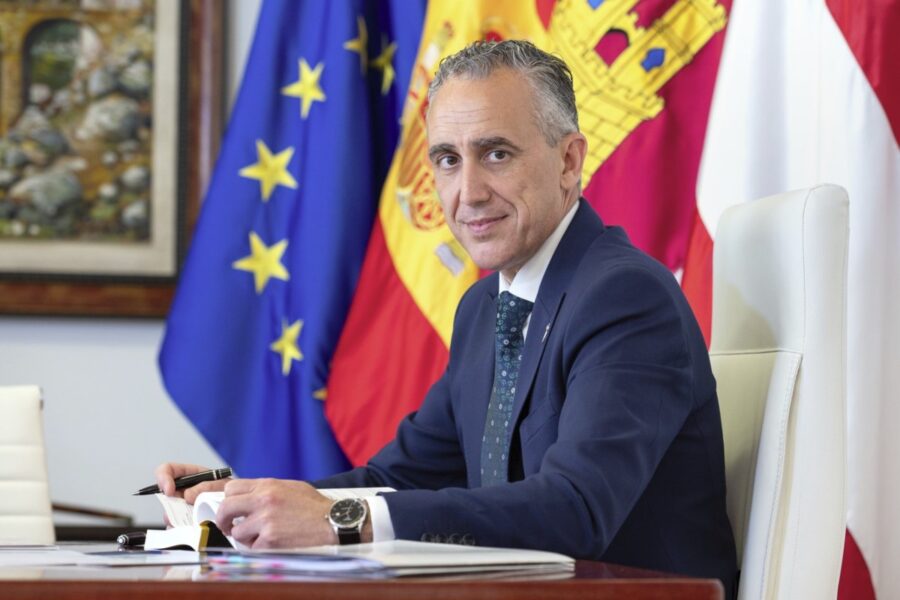 El alcalde de Puertollano y otros dos concejales del PP, imputados por un presunto acoso laboral a una trabajadora