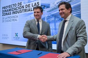 Firma del convenio entre Zincaman y la Diputación de Ciudad Real