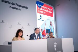 El consejero de Educación, Cultura y Deportes, Amador Pastor, ha presentado hoy las principales novedades de este curso.