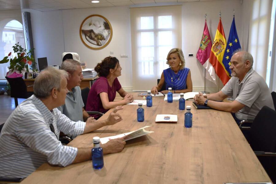 El Club Baloncesto Cuenca Femenino celebra su 50 aniversario amadrinado por Ana Belén Álvaro