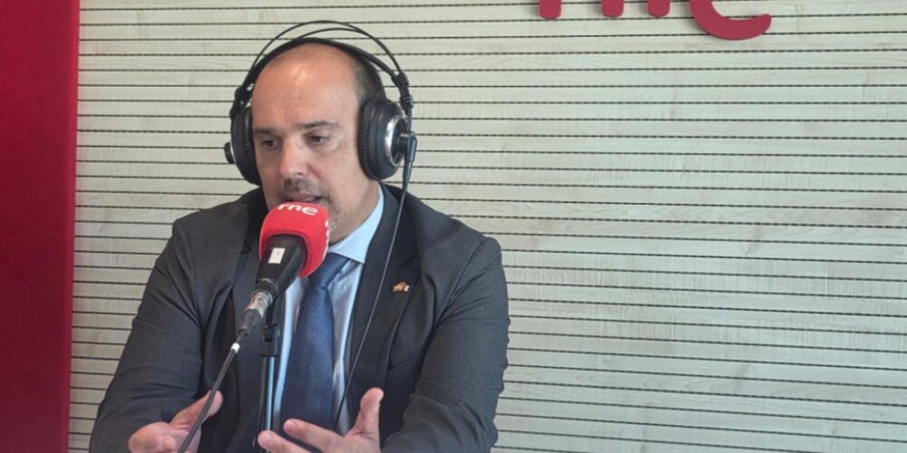 El presidente de las Cortes de Castilla-La Mancha, Pablo Bellido