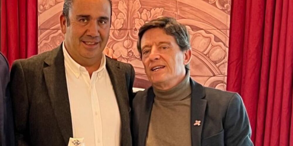 A la derecha, Cito Gil, a la izquierda, Felipe Fondón