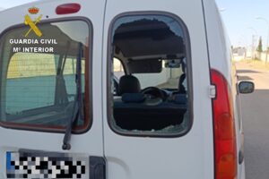 Vehículo roto en Ciudad Real. Foto: Guardia Civil