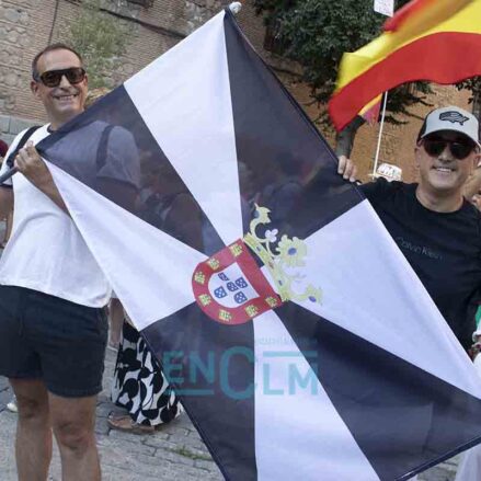 En imágenes, la masiva concentración de Toledo por Ceuta: 6.000 personas, según el ayuntamiento — imagen 5