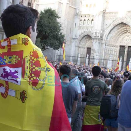 En imágenes, la masiva concentración de Toledo por Ceuta: 6.000 personas, según el ayuntamiento — imagen 48