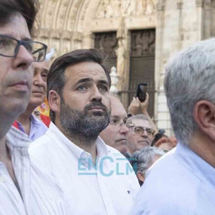 En imágenes, la masiva concentración de Toledo por Ceuta: 6.000 personas, según el ayuntamiento — imagen 15