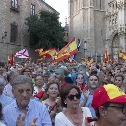 En imágenes, la masiva concentración de Toledo por Ceuta: 6.000 personas, según el ayuntamiento — imagen 49