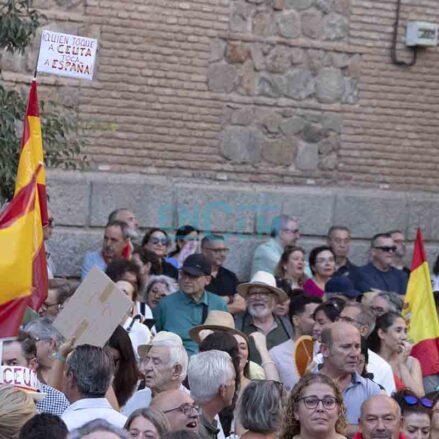 En imágenes, la masiva concentración de Toledo por Ceuta: 6.000 personas, según el ayuntamiento — imagen 45
