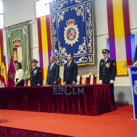 Fotos | La Policía Nacional celebra en Toledo la festividad de sus patronos con la entrega de 25 medallas — imagen 33