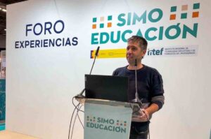 Ernesto Bautista Santurino, seis finales de los Premios SIMO EDUCACIÓN.
