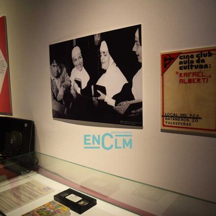 Fotos | El Seat 600, los movimientos sociales, las primeras elecciones democráticas… La exposición sobre la Transición en Toledo — imagen 38