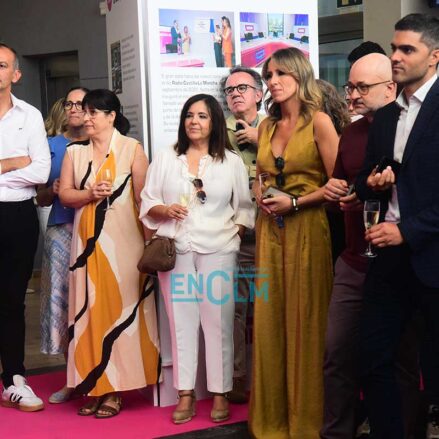 Fotos | Castilla-La Mancha Media inaugura la exposición audiovisual que recorre sus 25 años como medio de comunicación — imagen 40