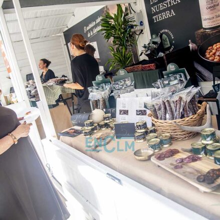 Fotos | Aceites, dulces, embutidos, quesos, vinos… Arranca Sabor Toledo, la feria gastronómica de la provincia — imagen 4