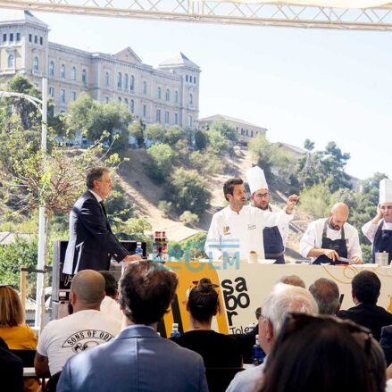 Fotos | Aceites, dulces, embutidos, quesos, vinos… Arranca Sabor Toledo, la feria gastronómica de la provincia — imagen 3