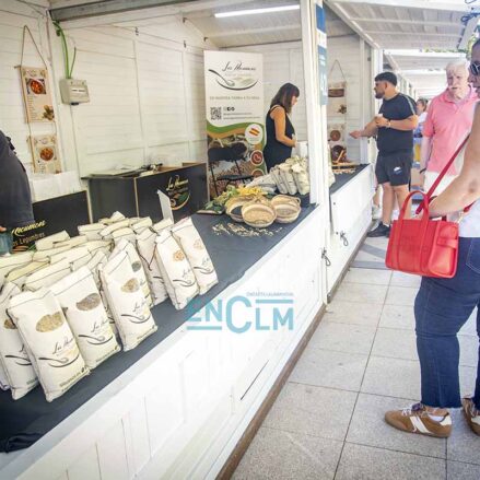 Fotos | Aceites, dulces, embutidos, quesos, vinos… Arranca Sabor Toledo, la feria gastronómica de la provincia — imagen 11