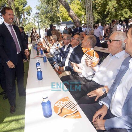 Fotos | Aceites, dulces, embutidos, quesos, vinos… Arranca Sabor Toledo, la feria gastronómica de la provincia — imagen 53
