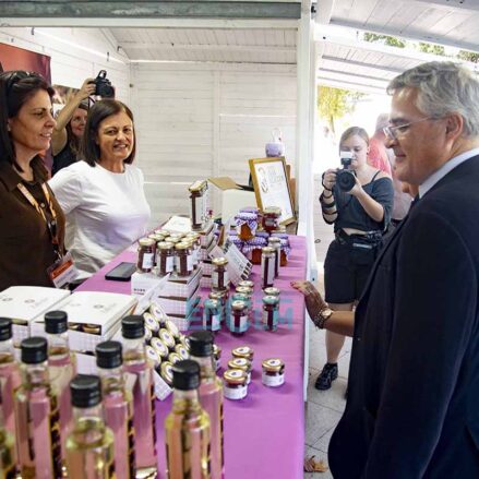 Fotos | Aceites, dulces, embutidos, quesos, vinos… Arranca Sabor Toledo, la feria gastronómica de la provincia — imagen 20