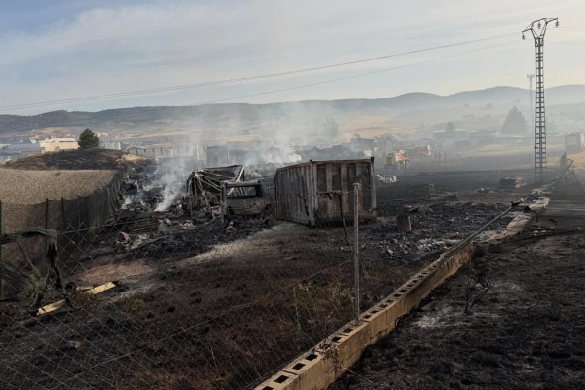 Incendio en la planta de reciclaje. Foto: Ayuntamiento de Cuenca