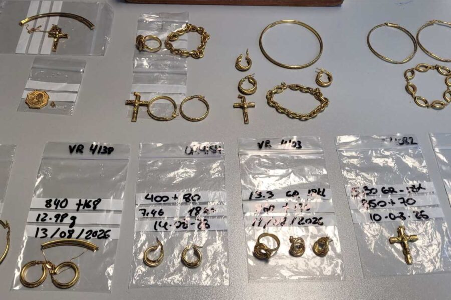 Dos detenidos en Talavera por estafar en locales de compraventa de oro empeñando joyas adulteradas