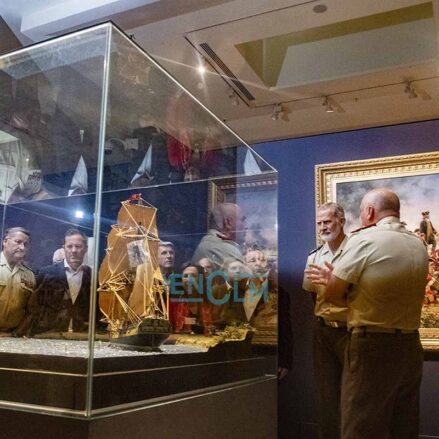 Fotos | La visita del Rey a la exposición en Toledo que celebra el papel de España en la independencia de los Estados Unidos — imagen 24