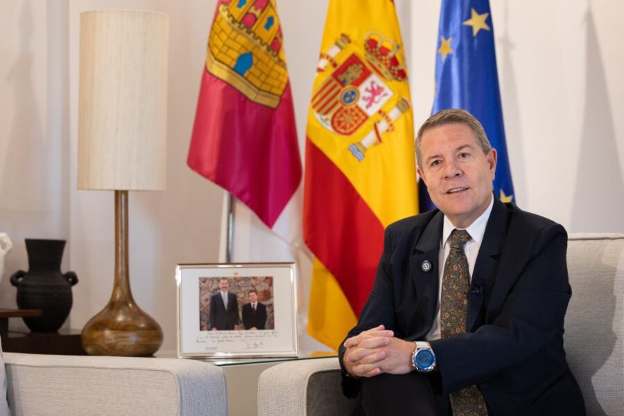 Page ensalza «la templanza» y el comportamiento «firme y moderado» de Ceuta ante la crisis migratoria