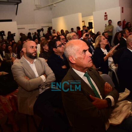 Fotos | El encuentro entre Page, Martín Villa y Alfonso Guerra en Toledo para hablar de la Transición — imagen 19