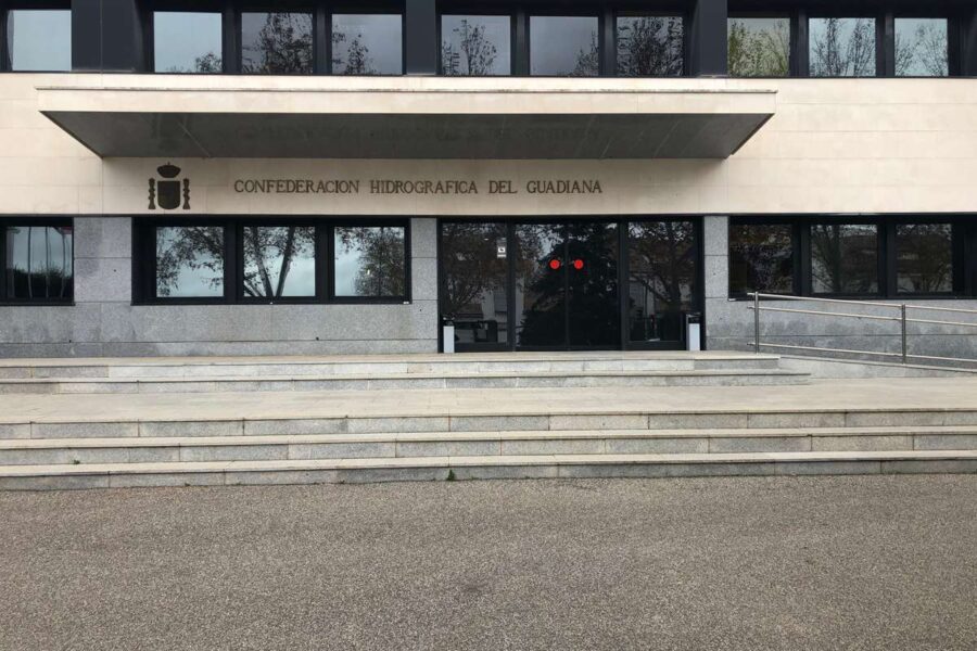 Regantes manchegos transmiten a la Confederación del Guadiana su preocupación ante la próxima planificación hidrológica