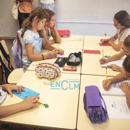 Fotos | Muchos abrazos y muchas ganas, así ha sido la vuelta al cole en el San Lucas y María de Toledo — imagen 4