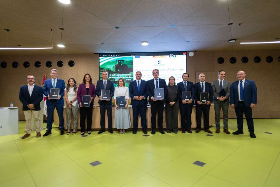 Entidades financieras ponen a disposición del sector primario de Castilla-La Mancha una nueva herramienta de financiación