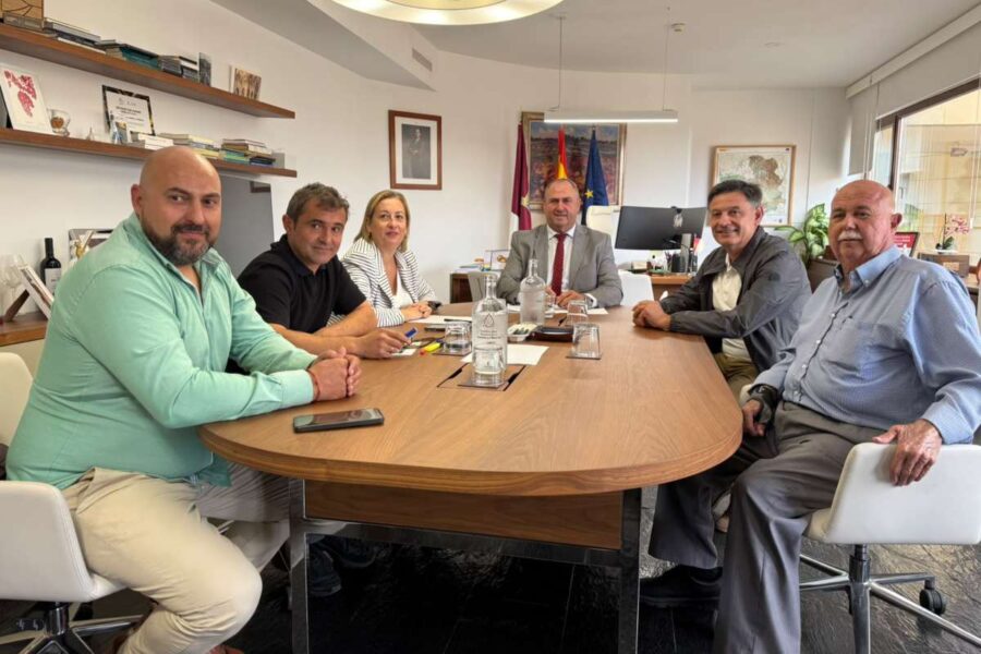 Primeros pasos para crear la Interprofesional de la Miel de Castilla-La Mancha