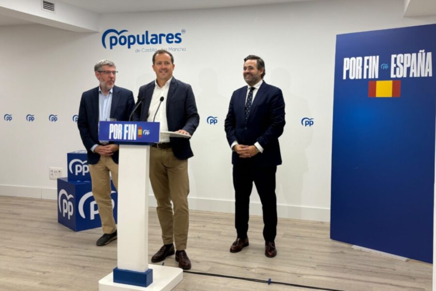 Velázquez, sobre compartir con Tolón la carrera al Congreso: «Lo motivador sería enfrentarnos en las municipales»