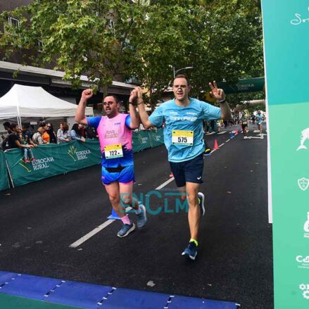 Fotos | Más de 6.700 personas visten Toledo de verde, de amor y de solidaridad en la carrera contra la ELA — imagen 97