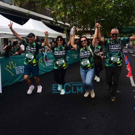 Fotos | Más de 6.700 personas visten Toledo de verde, de amor y de solidaridad en la carrera contra la ELA — imagen 118