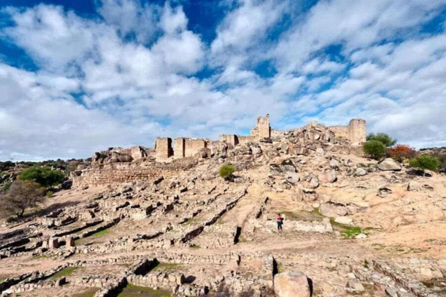 Ciudad de Vascos: descubre la historia de Toledo mientras caminas por una antigua medina de Al-Ándalus