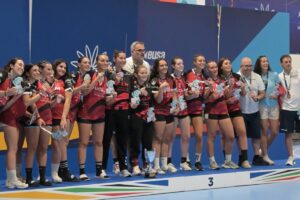 Equipo femenino de balonmano de la UCLM