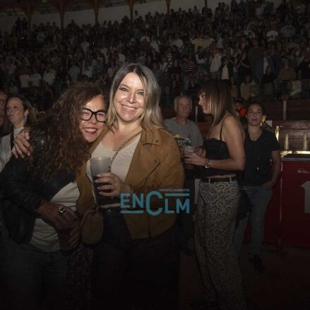 Fotos | Así se vivieron las actuaciones de Siloé y Ultraligera en el conciertazo de Farcama Suena — imagen 42