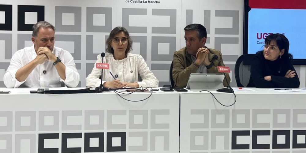 Rueda de prensa en la que CCOO y UGT han llamado a secundar la huelga general. Foto: UGT CLM.