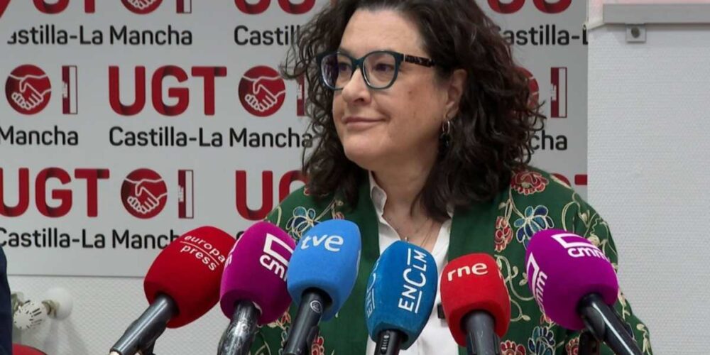 La secretaria general de UGT Castilla-La Mancha, Lola Alcónez