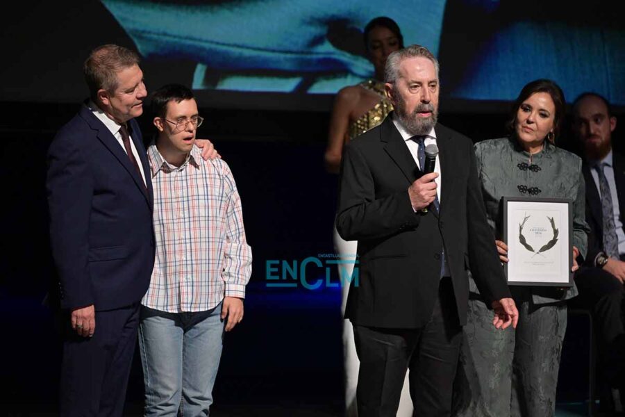 Rafa Alonso, 50 años devolviendo el esplendor a El Greco: «He tenido la suerte de dedicarme al trabajo más bonito»