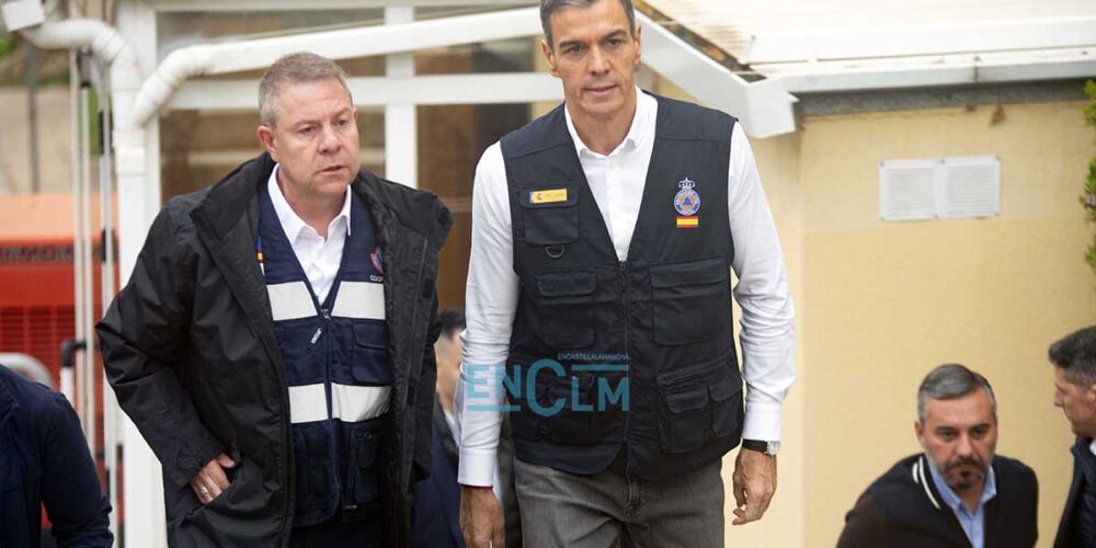 Pedro Sánchez y Page antes de entrar a la reunión del Cecopi. Foto: Rebeca Arango.