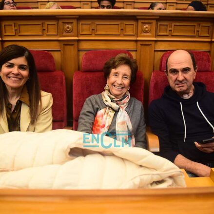 Fotos | Las Cortes de Castilla-La Mancha alzan la voz en el Día Internacional para la Erradicación de la Pobreza — imagen 5