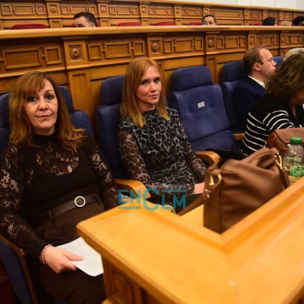 Fotos | Las Cortes de Castilla-La Mancha alzan la voz en el Día Internacional para la Erradicación de la Pobreza — imagen 14