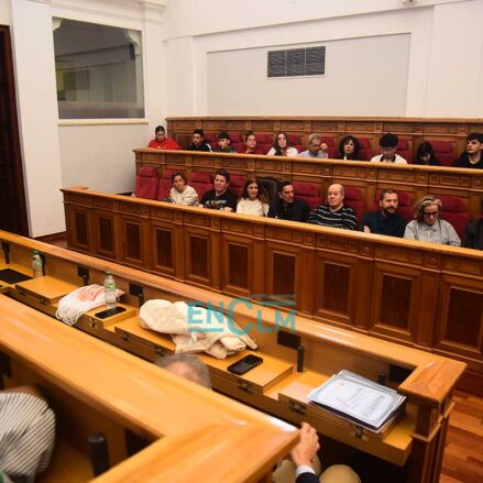Fotos | Las Cortes de Castilla-La Mancha alzan la voz en el Día Internacional para la Erradicación de la Pobreza — imagen 13