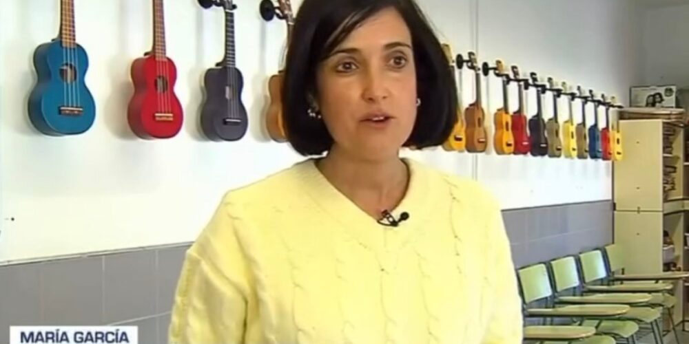 Foto de la profesora María García. Foto: CMM vía CEIP Fábrica de Armas